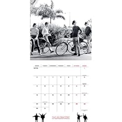 THE BEATLES 2026 COLLECTOR’S EDITION RECORD SLEEVE CALENDAR Calendar – Wall Calendar, July 1, 2025 - Les Beatles, Paul McCartney, John Lennon, RIngo Starr, George Harrison THE BEATLES 2026 COLLECTOR'S EDITION RECORD SLEEVE CALENDAR Calendar – Wall Calendar, July 1, 2025 – Image 2