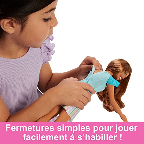 Barbie - Ma Première, Poupée pour Tout-Petits, Ma Première Poupée Teresa, 34 Cm, Brune avec Lapin en Peluche, Accessoires, Corps Doux Et Flexible, Jouet Enfant, Dès 3 Ans, Hll21