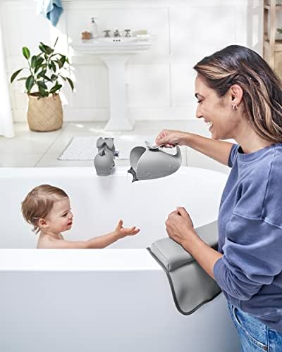 Skip Hop Baby Bath Rinse Cup, Moby Tear-free Waterfall Rinser, Grey — view 7