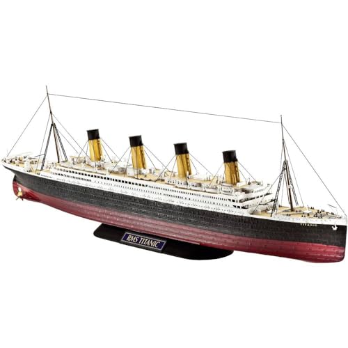 Revell 05210 R.M.S. TITANIC 1:700 Scale Unbuilt/Unpainted Plastic Model Kit