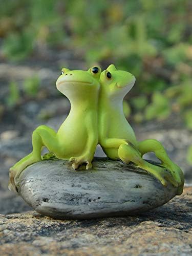 Gemmia Fairy Garden Miniature Frog Figurine- Playing Violin Frog
