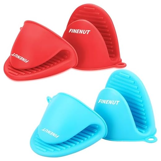 Heat-Resistant Mini Silicone Oven Mitts