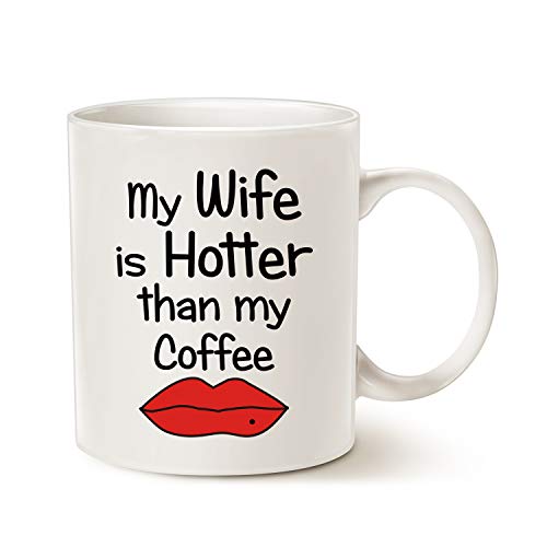 Taza de café con cita divertida para regalos de Navidad, My Wife is Hotter Than My Coffee Love Lips de San Valentín, color blanco, 11 onzas