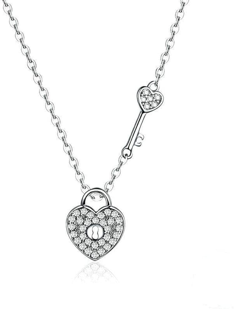 Collier en argent 925 anti-allergie avec pendentif cœur en zircon blanc pour sublimer les cous fins