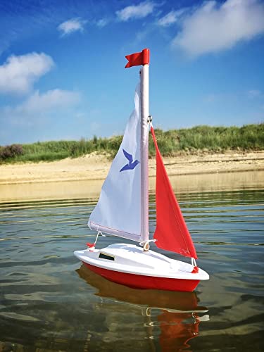 GÜNTHER FLUGSPIELE 1829 - Segelboot Captain Hook, ca. 24 x 31 cm, Segelboot mit einstellbarem Großsegel, lackiertem Holzdeck und Speziallackierung, für die Badewanne, Gartenteich und Badesee