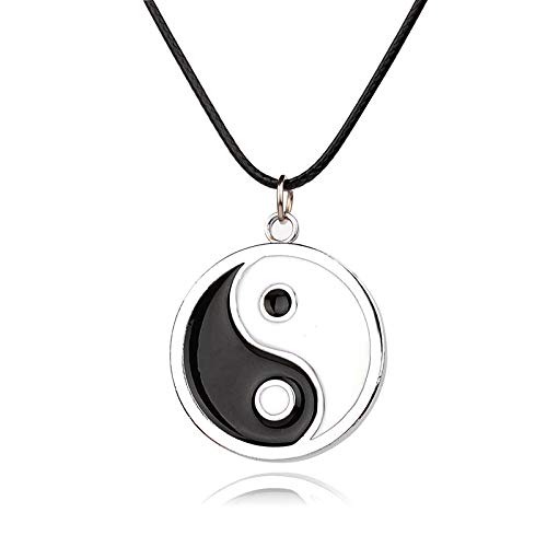 Yin Yang Gifts Necklace for Men Women Christmas Birthday Gifts for Grandson Daughter Yin and Yang Necklaces for Couple Best Friends Yin Yang Pendant Necklace for Niece Aunt
