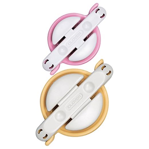 Clover Small Pom-Pom Maker (1-3/8'' x 1-5/8''), 2/pkg
