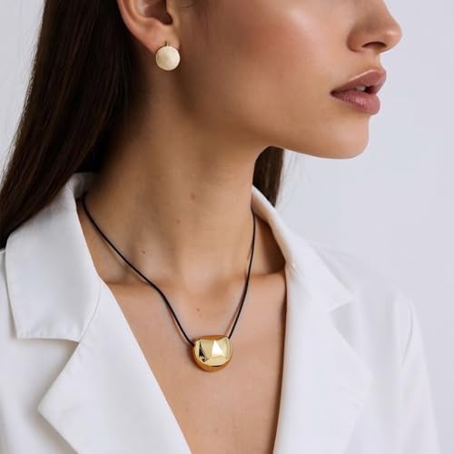 Oval Bean Necklace Gold Silver Pendant Necklace For Women Chunky Geometric Pendant Clavicle Chain Jewelry Gift4