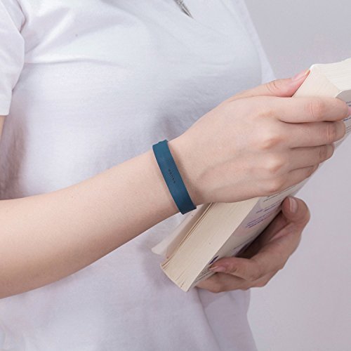 Image of Wristbands for Fitbit Flex 2, Adjustable Classic Soft Silicone Fitness Bracelet Strap Repalcement Accessory Wristband W /Fastener Clasp for Fitbit Flex 2 Fitness Smart Watch Large Navy