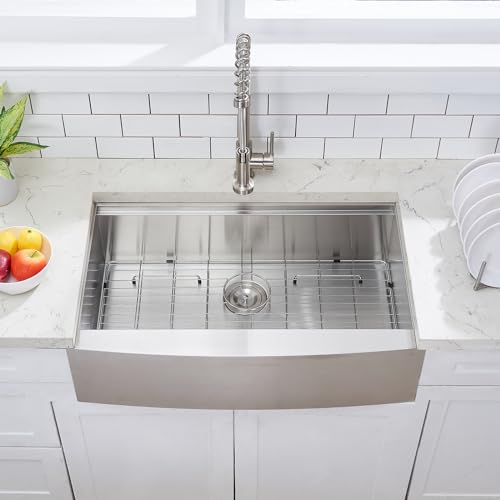 Image of 33 Inch Farmhouse Sink, 33x20x9 Stainless Steel Undermount Apron Front Farm Kitchen Sink Single Bowl 16 Gauge Workstation and with Accessories