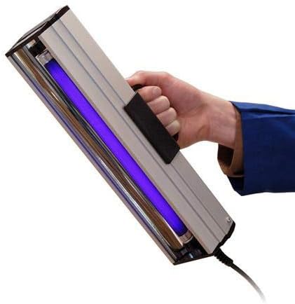 Spectronics EA-240 Handheld UV Lamp 365nm, 2 x 4W BLB Tubes (120V60Hz)