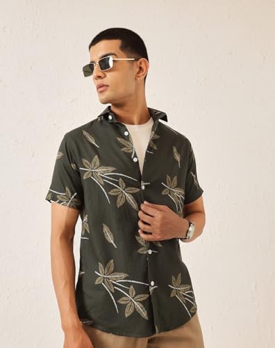 Image of Majestic Man Men's Slim Fit Pure Cotton Printed Casual Shirt - Short Sleeve | Premium Breathable Fabric | Modern Geometric Design