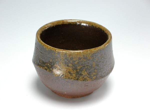 備前焼 日本工芸会正会員 黒田儀男 備前面取り波文酒器(ぐい呑み)5 V