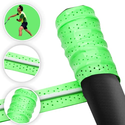 Kit com 2 unidades Overgrip para Tênis e Beach Tennis mantém as mãos secas, reduzir suor e garantir uma pegada ideal. Película sintética antiderrapante para maior conforto e encaixe dos dedos. (Verde)
