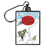 Ce porte-clés en métal inaltérable, léger et résistant apportera une touche d’amusement et d’aventure à votre quotidien. Joindre l’utile à l’agréable et craquer pour un porte-clés sur le thème des couvertures d’albums Tintin !! Les Aventures de Tintin: Tintin au Tibet.