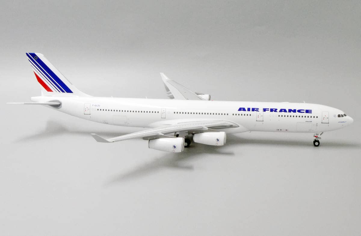 Amazon.co.jp: Jcwings エールフランス A340-300 F-GLZU 1/200 : おもちゃ