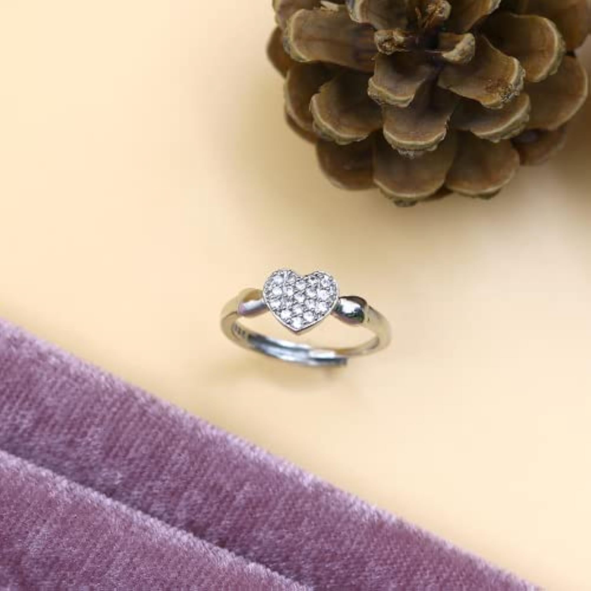 Women's 92.5 Sterling Silver Glamour Heart Ring, Sparkling Design