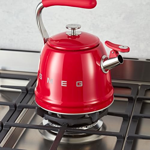 Image of SMEG Stovetop Whistling Kettle - 50s Retro Style, 2.3 Liter (10 Cup / 2.4 Quart) Stainless Steel Tea Kettle with Iconic Design & Whistle - Premium Kitchen Statement Piece-Red