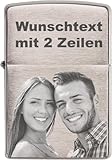 zippo feuerzeug gravur foto FÜR VIELE ANLÄSSE: Ob als edles Accessoire oder als Erinnerungsstück – dieses gravierte Feuerzeug ist ein geschmackvolles Geschenk für Papa, Bruder, Freund oder Kollegen.