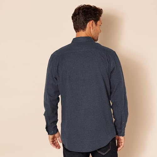 Amazon Essentials Men's Regular-Fit Long-Sleeve Two-Pocket Flannel Shirt, Dark Denim, XL - Image 3