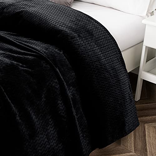 Whale Flotilla Fleece Throw Blanket For Couch With Plush Chevron Pattern, Decorative Soft Fluffy Throw Blanket For Sofa, Cozy And Lightweight, Black, 50X70 Inch #TOP6