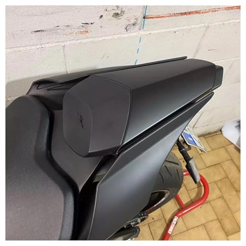 Capot de carénage YZF-R1 | Remplacement selle passager instable ou usée - 3