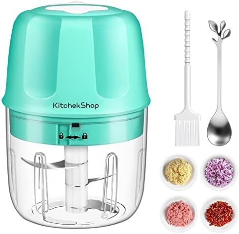 Rechargeable Portable and Cordless Mini Food Processor 250ML with Stainless Steel Blade, Electric Garlic Chopper Vegetable Chopper Blender for Nuts Chili Onion Minced Meat and Spices BPA-Free(Green)