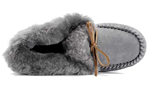 Image of Women's Moccasin Slippers with Warm Wool Lining, Pigskin Leather Non-Slip Rubber Sole for Indoor and Outdoor Casual Winter Flat Shoes