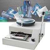 Profondeur de caractère réglable : le gaufreur de cartes en PVC adapte la profondeur de gaufrage à vos besoins spécifiques grâce au mécanisme de réglage pratique situé à la base de la machine. Tourner la vis de réglage dans le sens des aiguilles d'une montre approfondit les caractères imprimés, et vice versa. Cette fonctionnalité permet la personnalisation, garantissant que vos cartes répondent aux normes souhaitées.