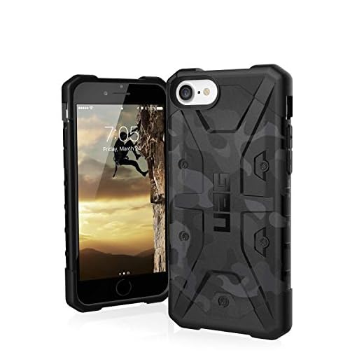 Urban Armor Gear Pathfinder Coque pour Apple iPhone Se (2020)/ 8/7/ 6S (Housse Compatible avec la Recharge sans Fil, Résistant aux Chocs, Pare-Chocs Ultra Fin) - Noir (Camo)