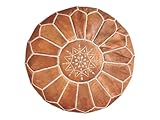 pouf marocain, cuir véritable, broderie artisanale, fait main, décoration intérieure, repose-pieds, siège supplémentaire, style bohème, cuir naturel, qualité premium, fabriqué au Maroc, durable, multifonctionnel.