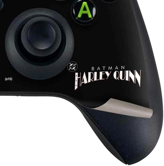 Skinit Decal Gaming Skin Compatible with Xbox Series X Bundle - Officially Licensed DC Comics The Joker Batman: Harley Quinn Cover #1 Art by Alex Ross. Piece Also Known as Tango with Evil Design