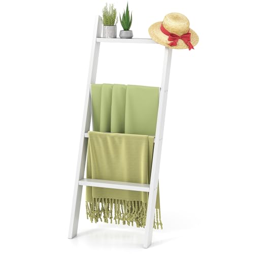 GOPLUS Escalera de Madera para Mantas de 4 Niveles, 137 cm Soporte de Colcha Inclinado para Almacenamiento y Exhibición, Toallero Decorativo Rústico, Estante de Escalera para Baño Dormitorio (Blanco)