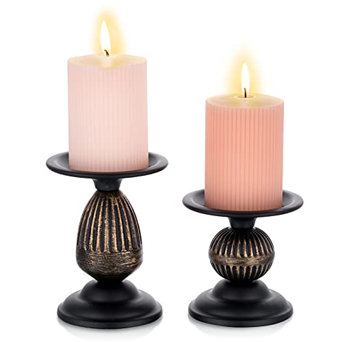 Sziqiqi Vintage Pillar Candle Holders Distressed Metal Candleholder Black Candlestick Holders Centerpiece Shabby Chic Ornaments for Coffee Dining Table Mantle Fireplace – Set of 2