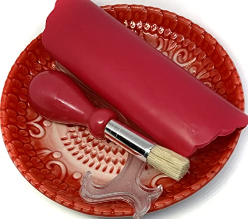 BonCera, All-in-one Premium Ceramic Garlic Grater Plate 4-Piece Set - Red Embossed Design and Style - For Garlic, Ginger, Chocolate, and more! - Comes with 5.25" Plate, Peeler, Brush, and Stand