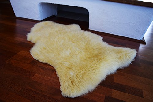 Naturasan – Baby Lammfell geschoren – medizinisch gegerbt Merino Naturfell – weich atmungsaktiv temperaturausgleichend – Sitzauflage für Kinderwagen Babyschale Autositz (60-70 cm genäht)