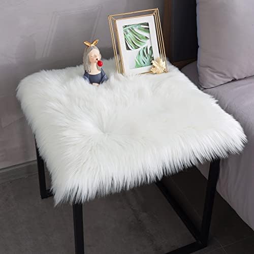 YJ.GWL Soft Faux Sheepskin Fur Area Rug, Luxury Fluffy Rug for Sofa Bedroom Living Room Nursery, Shaggy Chair Cover Seat Pad Plush Carpet 1.6 x 1.6 Feet Square White