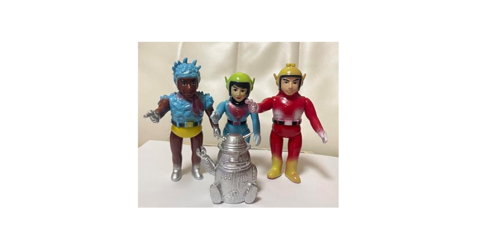 Amazon.co.jp: キャプテンウルトラ ソフビ : おもちゃ