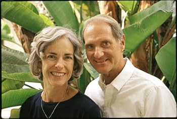 Paperback Good Behaviour Book : How to Have a Better-Behaved Child from Birth to Age Ten Book