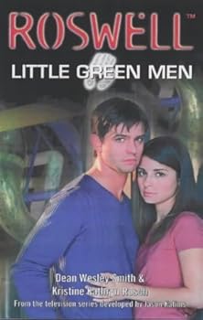 Paperback Roswell: Little Green Men (Roswell High) Book
