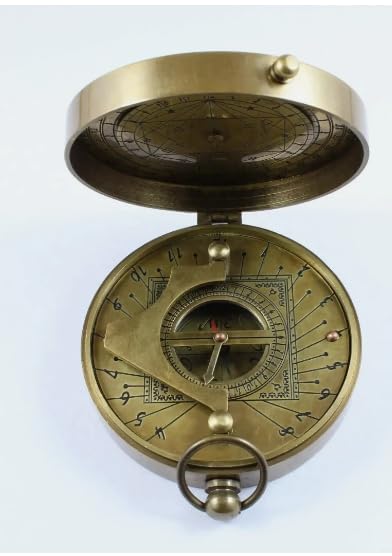 Brújula de reloj de sol antigua de latón – Instrumento de navegación marítima vintage con estuche de cuero miniatura 4