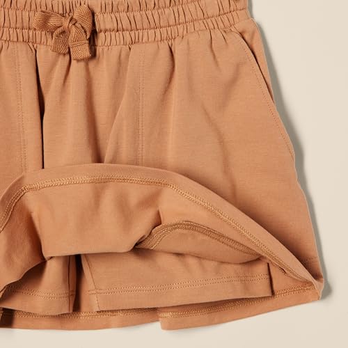 Amazon Essentials Mädchen Skort mit aufgesetzter Tasche, 2er-Pack, Graphische Blume/Helles Karamell, 6-7 Jahre