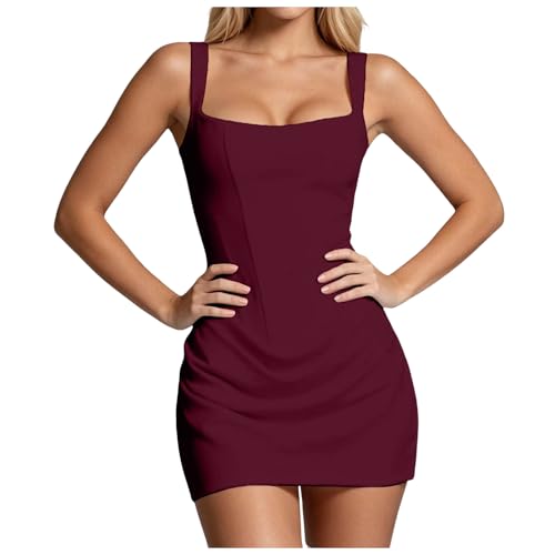 Robe de soirée chic pour vos dîners et événements estivaux