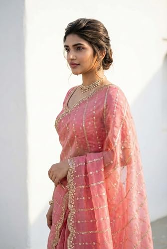 Image of Amazon Brand - Tavasya Womens Saree