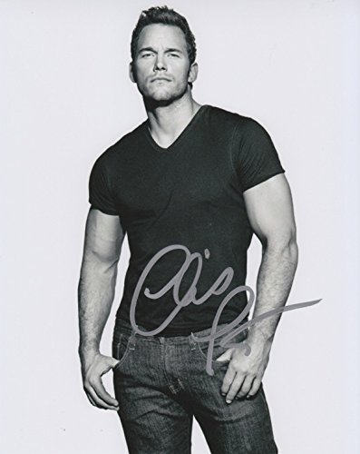 Chris Pratt signed 8X10 photo