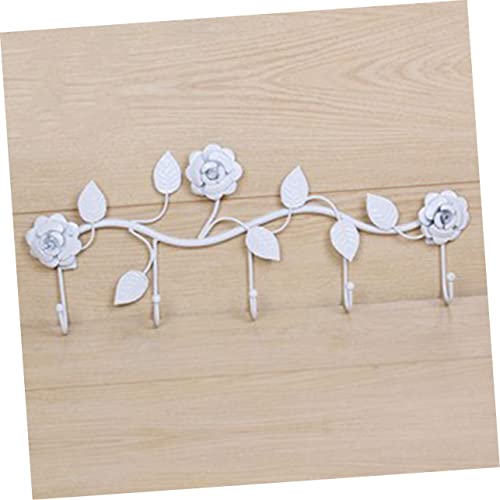 Estante de pared con ganchos de rosas y perchero funcional 7
