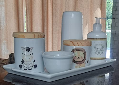 Kit higiene bebê Safari 6 peças - Bandeja, potes, porta álcool e molhadeira - Peças Porcelana Tampas