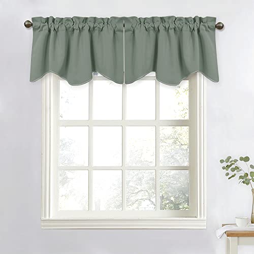 NICETOWN Blackout Kitchen Valance Curtain for Windows Living Room Basement Farmhouse Style Room Darkening Small Window Treatment Curtain Valance, 1 Pa