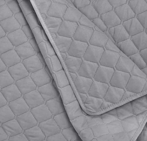 Amazon Basics Übergroße Steppdecke mit Prägung, 170 x 210 cm, Dunkelgraues Diamantmuster