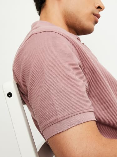 Image of Max Men's Half Sleeves Textured Johnny Collar T-Shirt